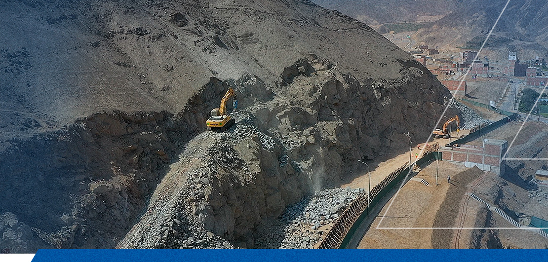 Corte de Talud en Roca Fija San Antonio de Pachacamac II: Innovación y precisión en condiciones extremas